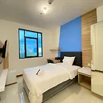 Smart Studio Room Semi Apartment At The Lodge Paskal Near Binus University By Travelio